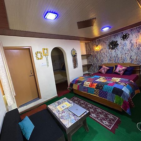 Laxmi Narayan Homestay-Harshil Harsil エクステリア 写真