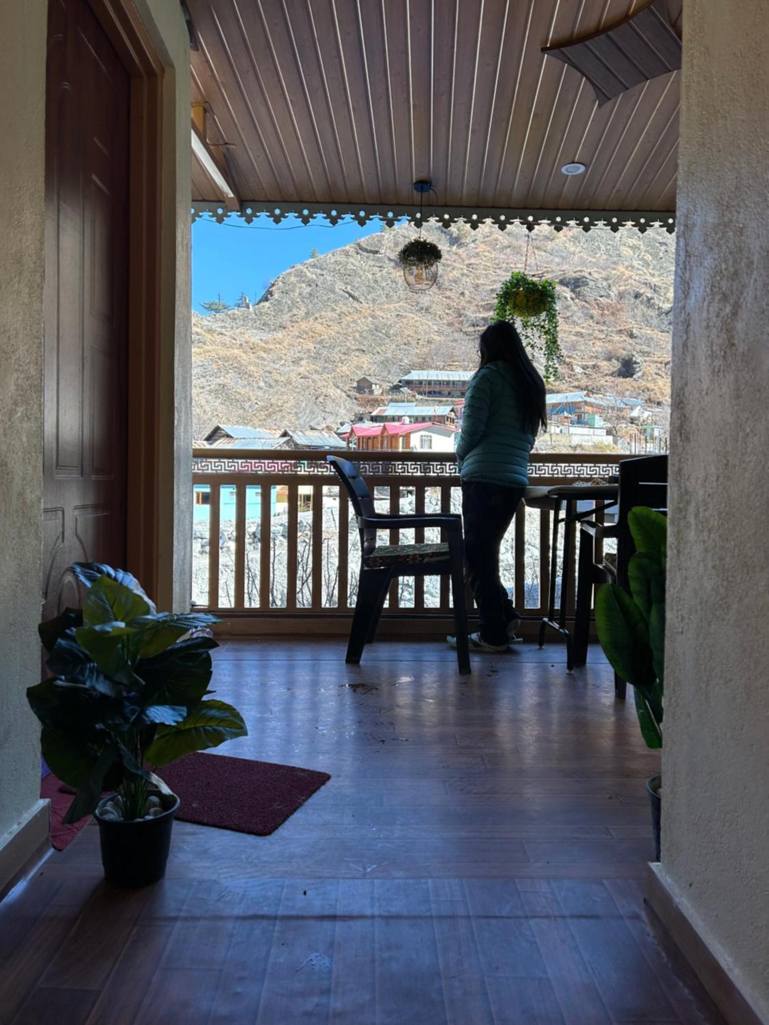 Laxmi Narayan Homestay-Harshil Harsil エクステリア 写真