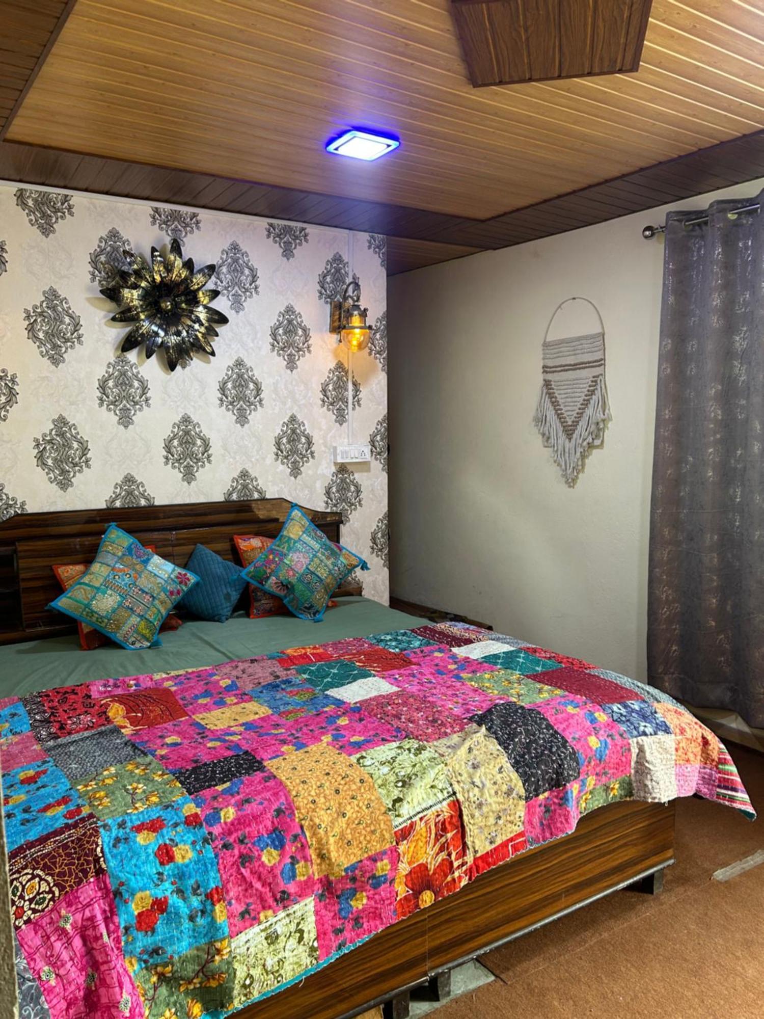 Laxmi Narayan Homestay-Harshil Harsil エクステリア 写真